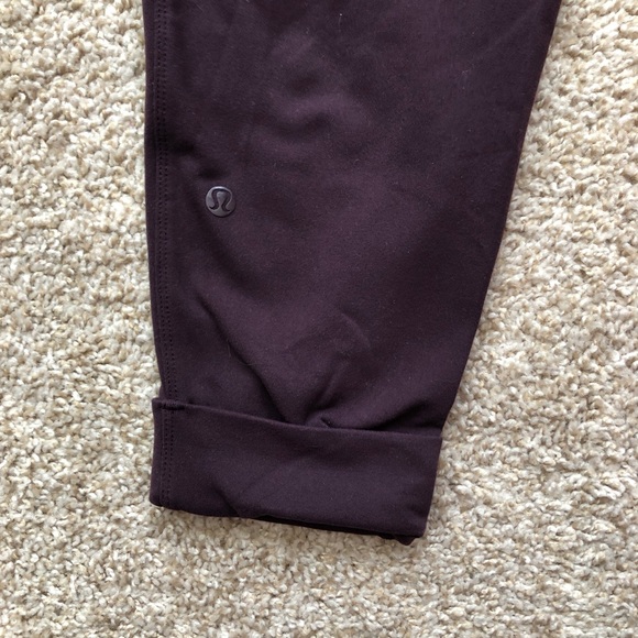 Lulu- Jet crops *Luon 🍒 - Picture 7 of 7